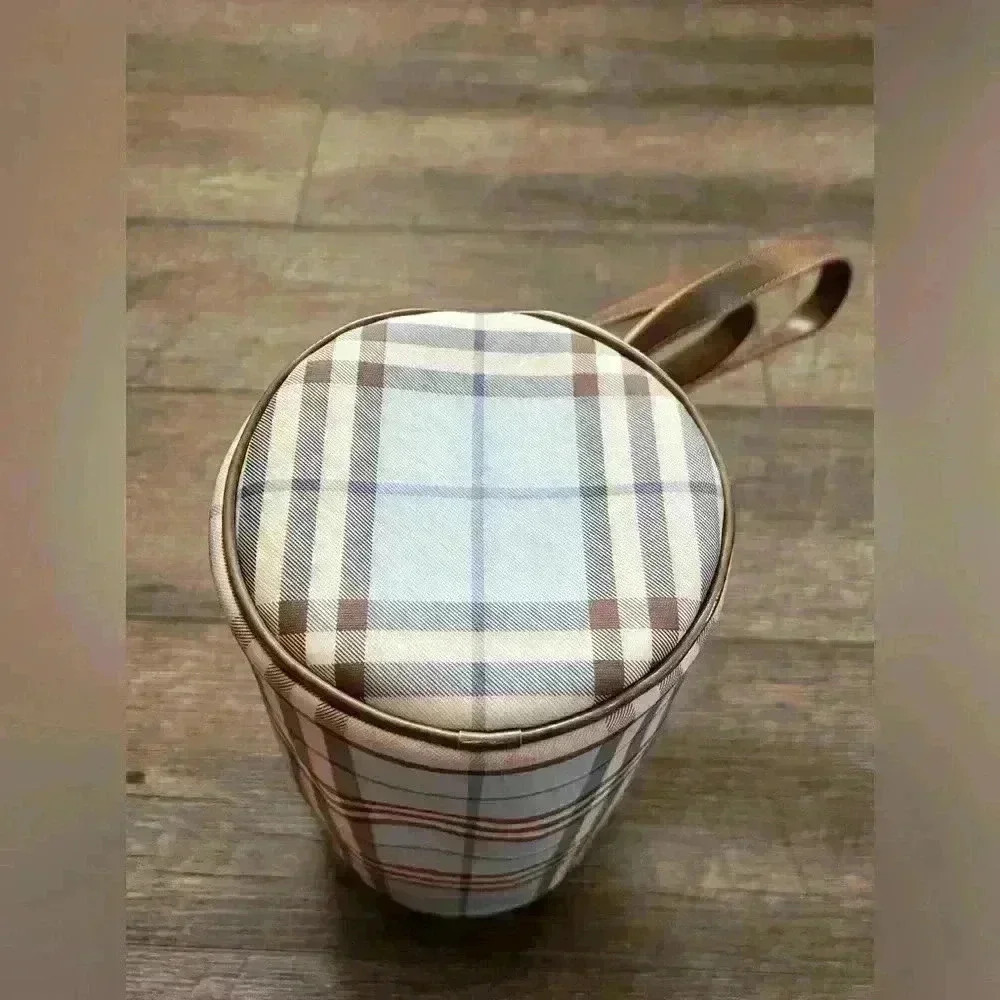 ✨RETIRED✨ Burberry Baby Blue Nova Check PVC Boston Bag - Picture 5 of 9